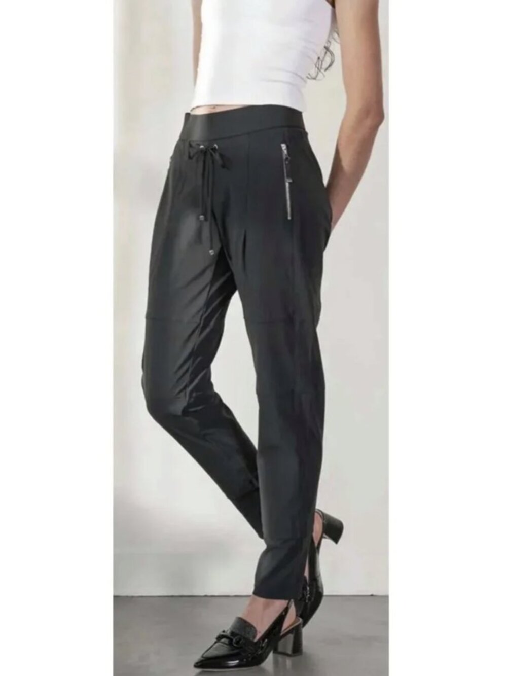 RAFFAELLO ROSSI Candy Jogger Pants in Black Travel Lounge Athleisure Size 8
